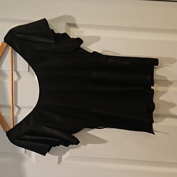 Black Diane von Furstenberg silk top - Picture 3 of 5